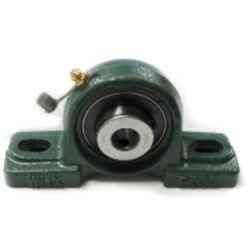 [A-13935] CHUMACERA DE PISO  UCP209-28 1-3/4" BASE SOLIDA